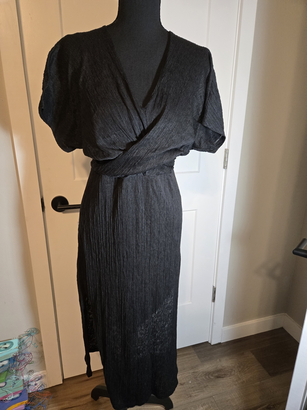 All in Favor Black Dolman Plissé Wrap Midi Dress Size Medium